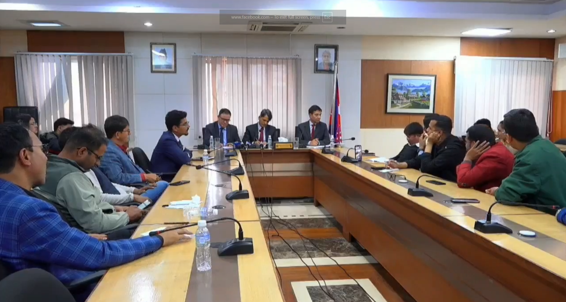 <span class='c1'>श्रम गन्तव्य मुलुकहरूमा अवस्था सामान्य बन्दैछ,</span> <span class='c2'>उडानमा सहजीकरण गरिरहेका छौं : मन्त्रालय</span>