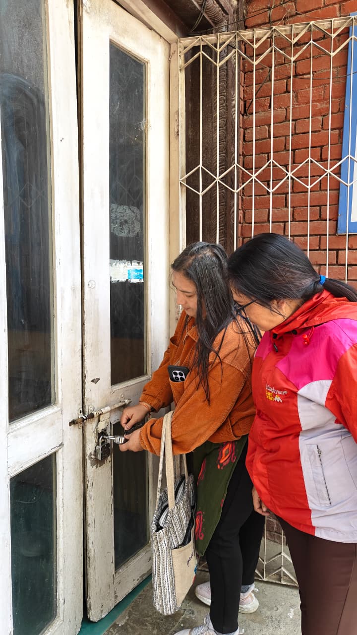 <span class='c1'>अध्यक्षको मनपरी शैलीविरुद्ध राष्ट्रिय अपाङ्ग</span> <span class='c2'>महासंघको केन्द्रीय कार्यालयमा तालाबन्दी</span>