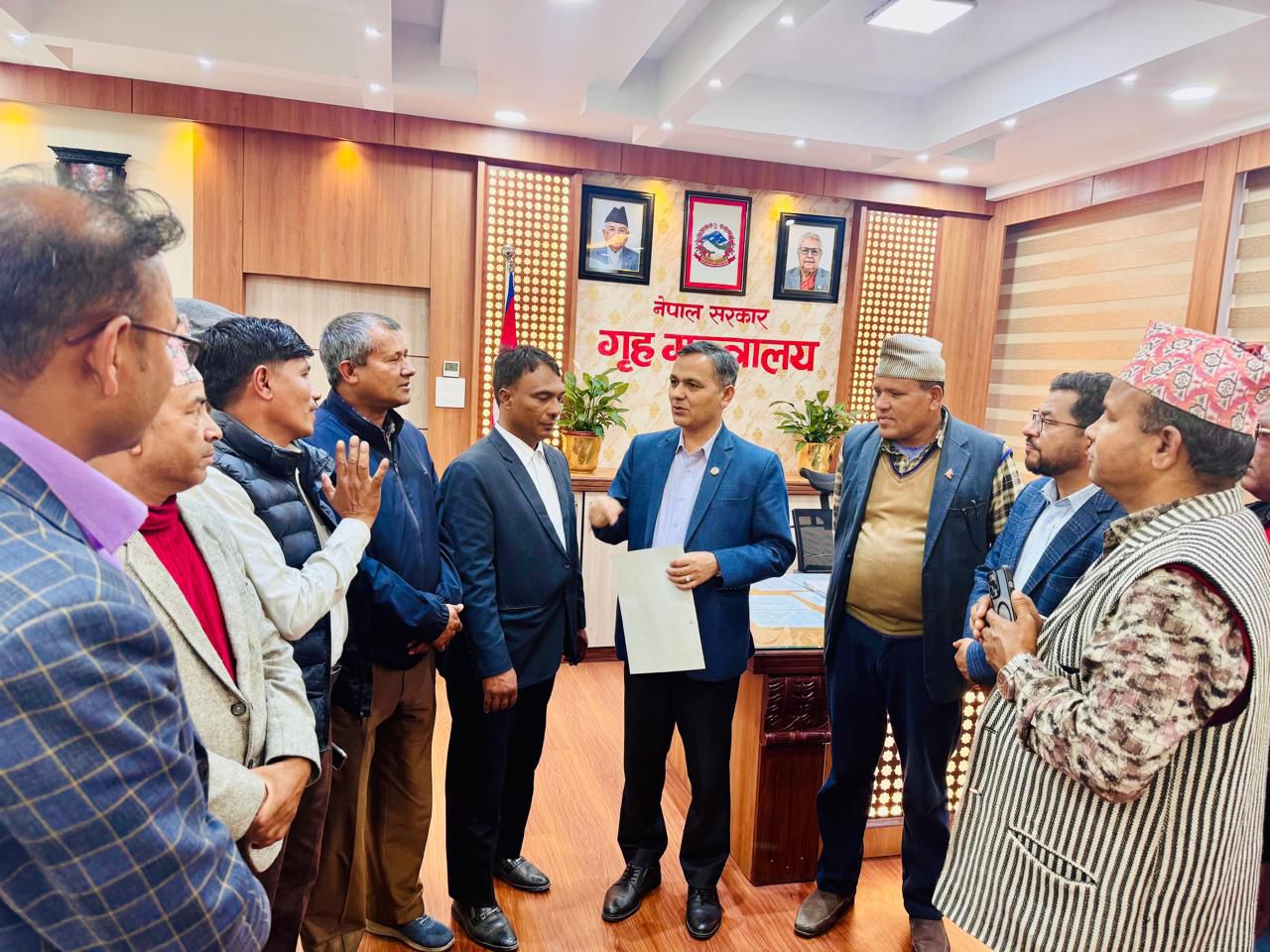 <span class='c1'>इनिसा विक हत्यको निष्पक्ष अनुसन्धान</span> <span class='c2'>गर्न दलित मुक्ति मोर्चाको माग</span>