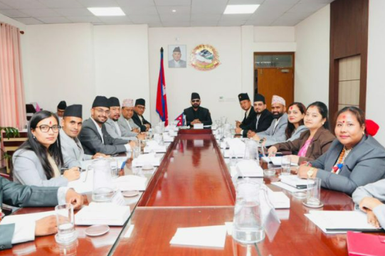 <span class='c1'>बालेन सरकारको १०० सूची : भदौ २४ को घटना</span> <span class='c2'>छानबिन गर्न एक साताभित्रै उच्चस्तरीय छानबिन समिति गठन गरिने</span>