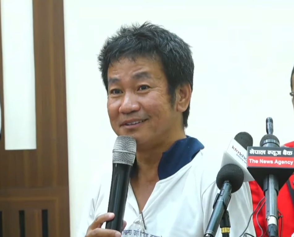 <span class='c1'>सरकारमा रहेका सबै मन्त्रीहरूको मापसे</span> <span class='c2'>जाँच गर्न हर्कको माग</span>