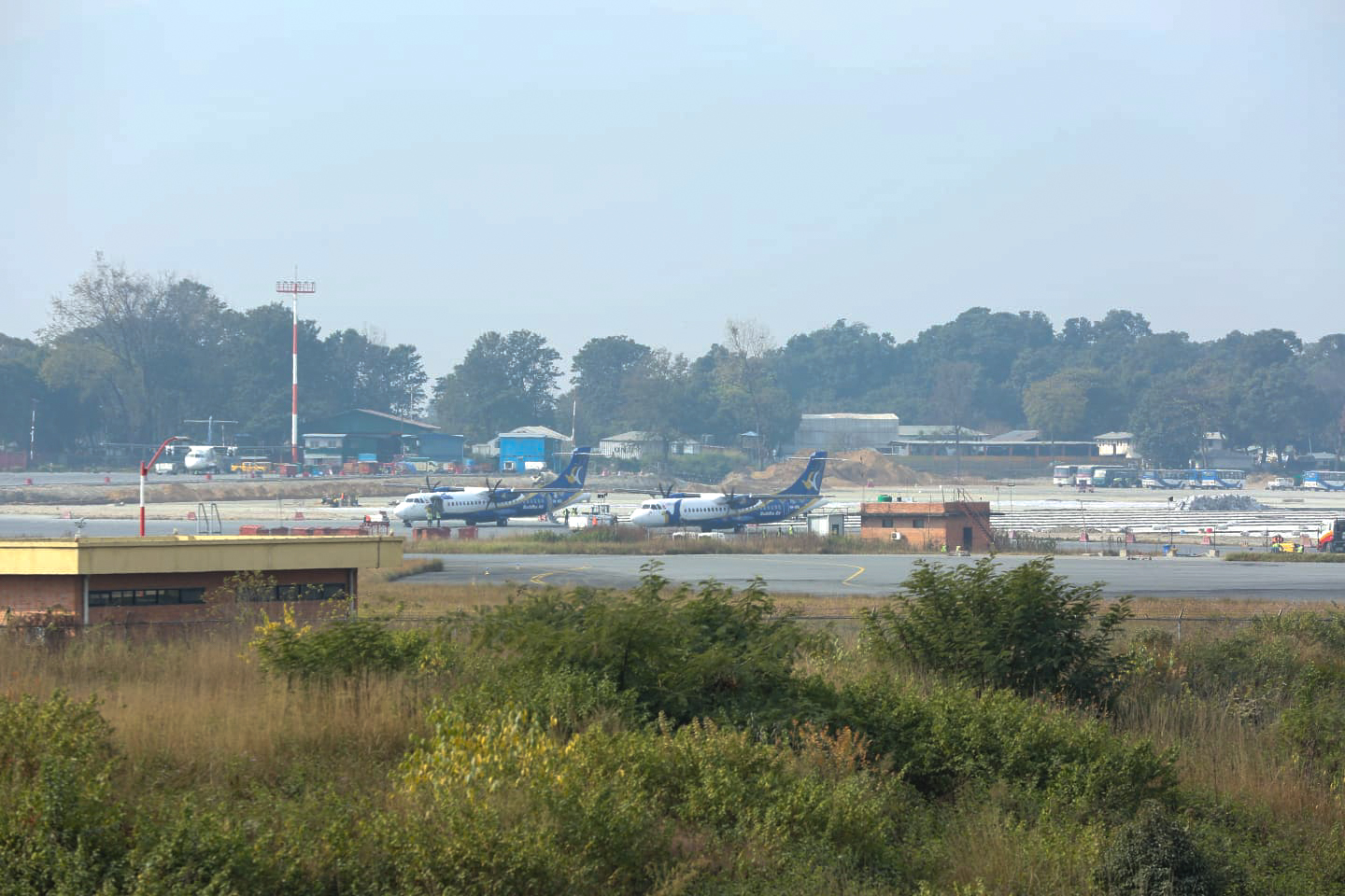 <span class='c1'>इजरायल–इरान तनाव : त्रिभुवन</span> <span class='c2'>अन्तर्राष्ट्रिय विमानस्थलमा यात्रु अलपत्र</span>