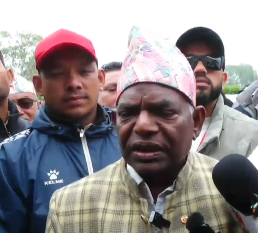 <span class='c1'>विराटनगरका नेता लालबाबु पण्डितले पूर्वप्रधानमन्त्री र</span> <span class='c2'>पूर्वगृहमन्त्री पक्राउलाई राजनीतिक प्रतिशोधको सुरुआत भने</span>