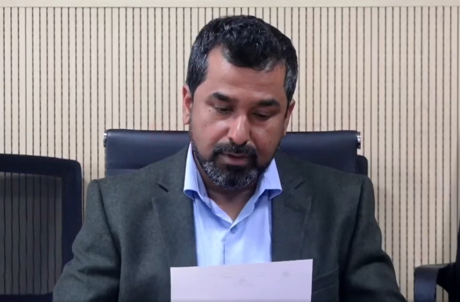 <span class='c1'>हालसम्म नेपालले मासिक आवश्यकताअनुसार ग्यास प्राप्त</span> <span class='c2'>गरिरहेको छ : प्रवक्ता ठाकुर</span>