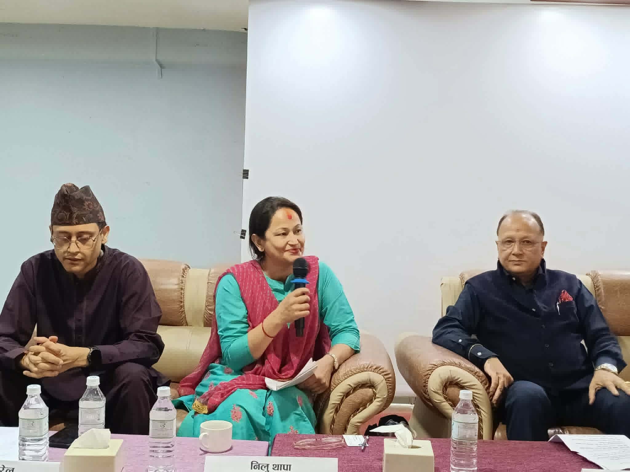 <span class='c1'>विराटनगरमा गार्मेन्ट–टेक्स्टायलको आगामी अवस्था छलफल,</span> <span class='c2'>एकलाख २५ हजारले रोजगारी गुमाउनसक्ने</span>