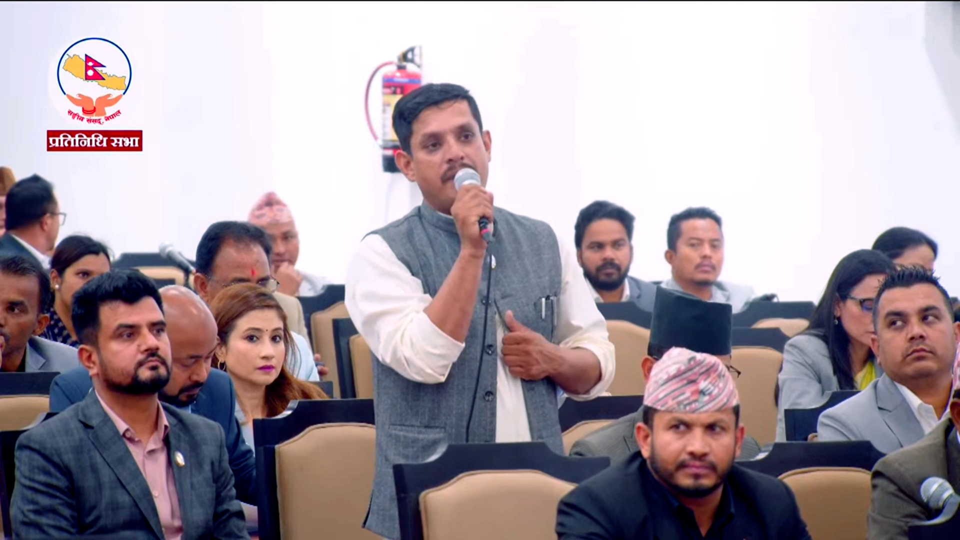 <span class='c1'>लापिलाङ पहिरोबारे सांसद खरेलको ध्यानाकर्षण</span> <span class='c2'>: तत्काल समाधानको माग</span>