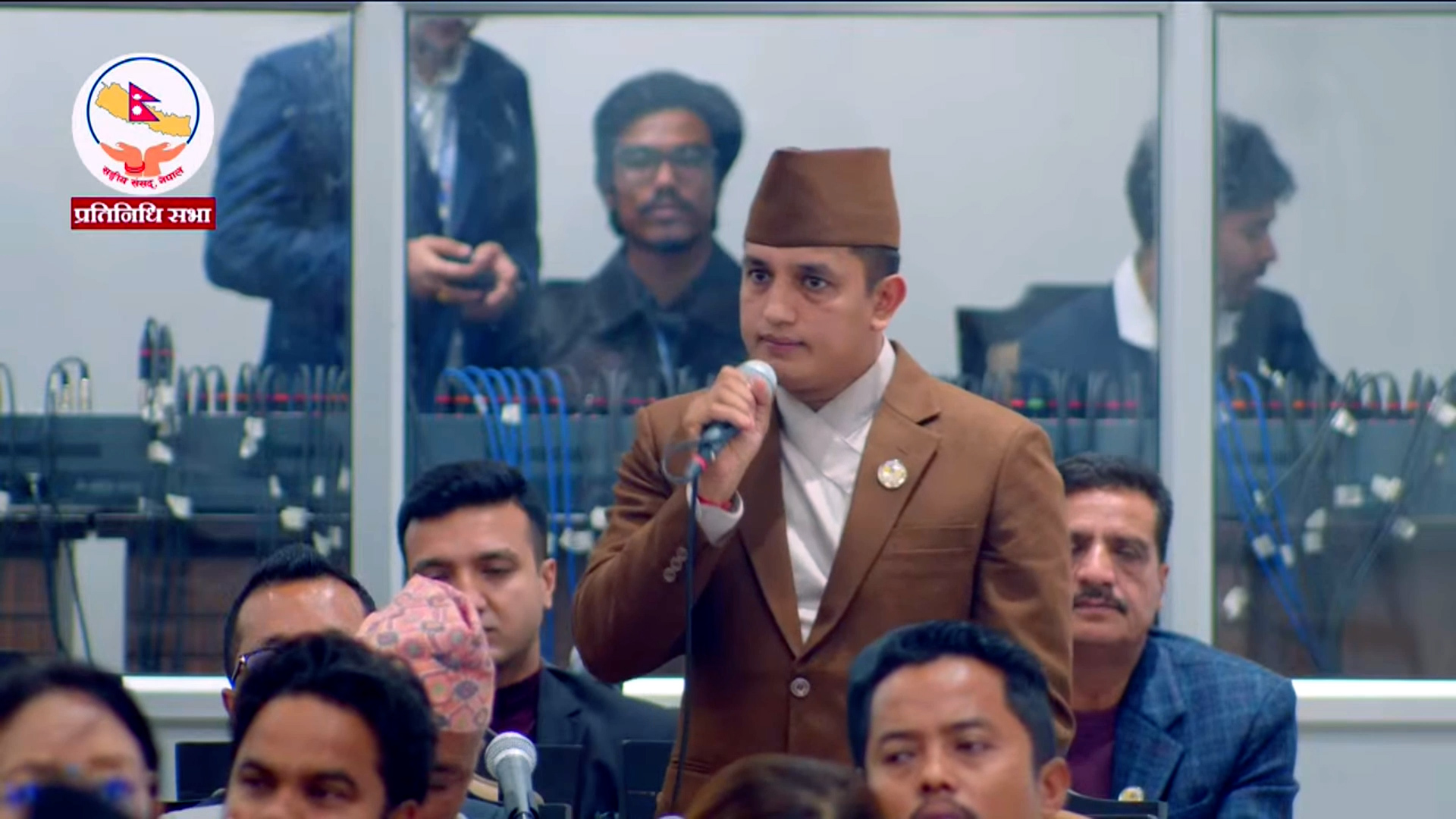 <span class='c1'>अवैध खानी तथा क्रसर उद्योगमाथि</span> <span class='c2'>कडाइ गर्न सांसद भण्डारीको आग्रह</span>