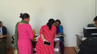 <span class='c1'>विराटनगर महानगरपालीकामा ९ बजे नै कर्मचारीसँगै</span> <span class='c2'>  सेवाग्राही  पनि आए</span>