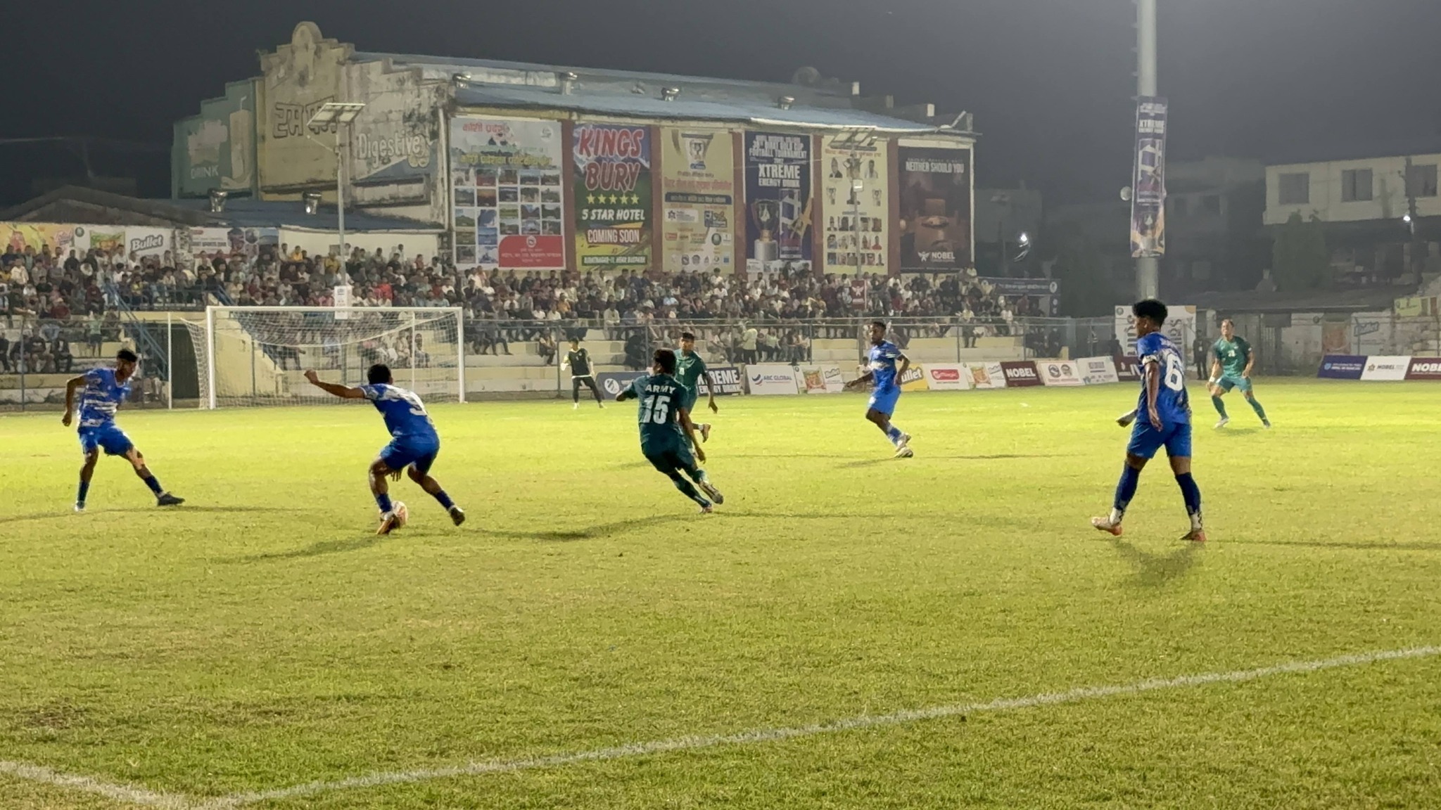 <span class='c1'>विराट गोल्डकपको उद्धघाटनमा खेलमा झापा सेमिफाइनलमा प्रवेश,</span> <span class='c2'>आज चर्च ब्वाइज र पूर्वविजेता एपीएफ भिड्दै</span>