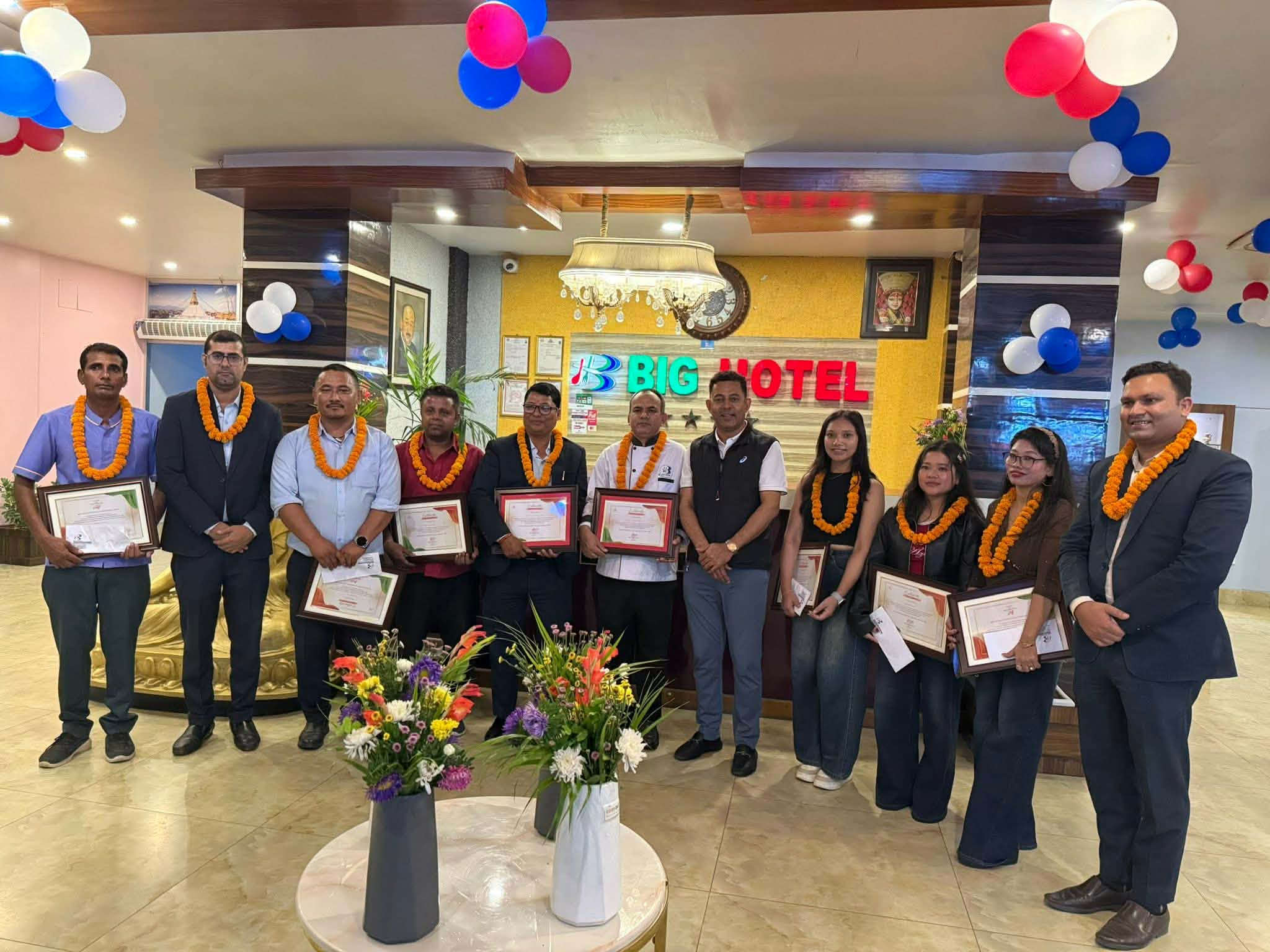 <span class='c1'>बिग होटल आठौँ वर्ष प्रवेश,</span> <span class='c2'>कर्मचारी सम्मान र सांगीतिक कार्यक्रम</span>