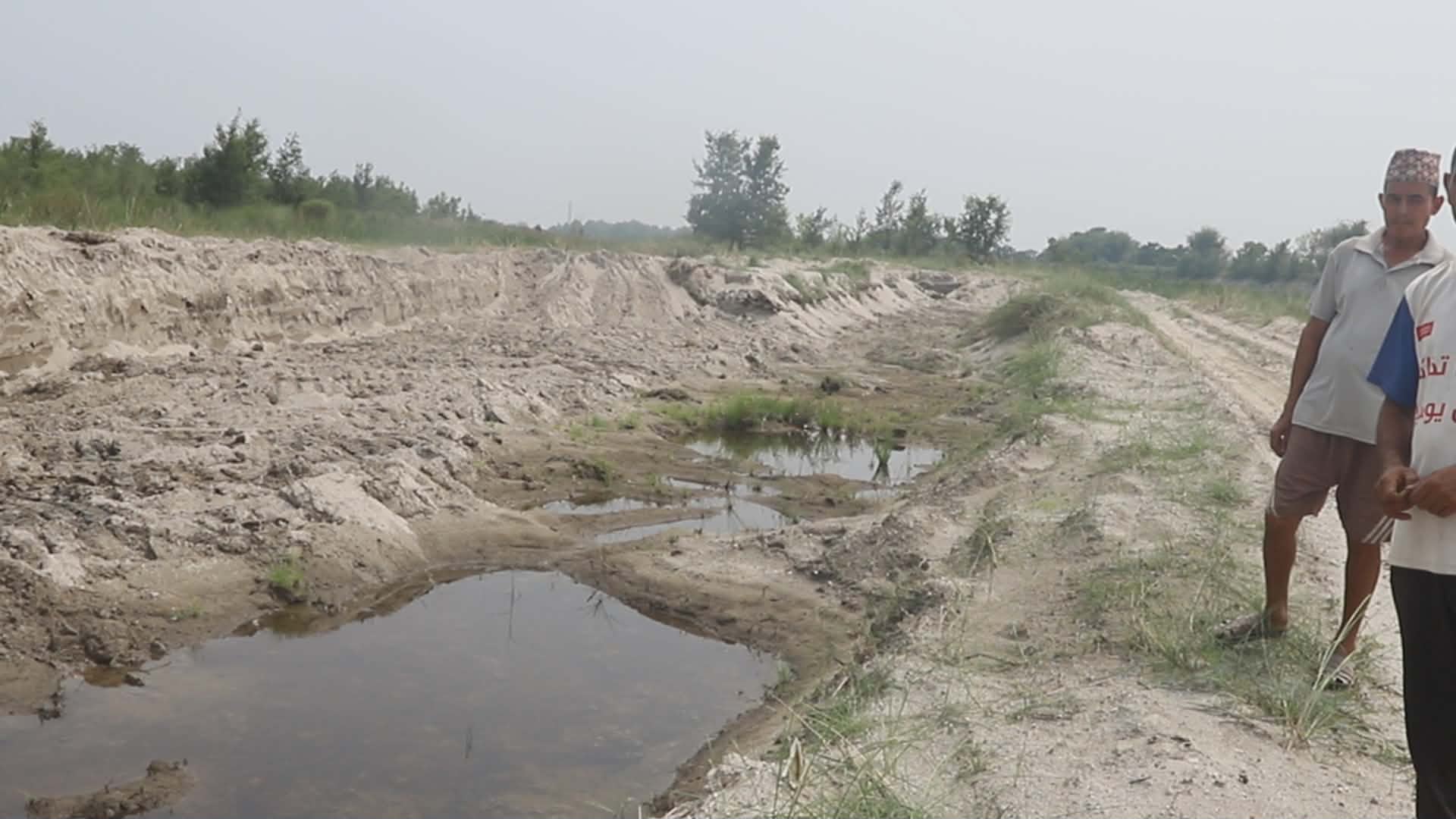 <span class='c1'>बक्राहा मनपरी दोहन</span> <span class='c2'>भएको स्थानीयको आरोप</span>