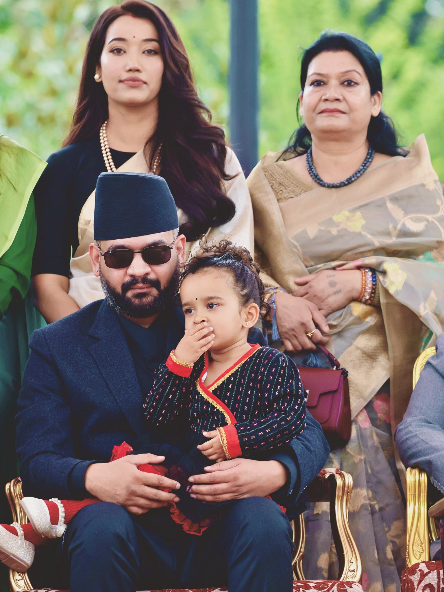 <span class='c1'>आमा र मातृभूमिको महिमा स्वर्गभन्दा</span> <span class='c2'>पनि उच्च : प्रधानमन्त्री</span>