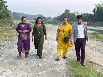 <span class='c1'>मोरङ ६ कि सांसद रुबिना</span> <span class='c2'>आचार्य आफ्नो निर्वाचन क्षेत्रमा अनुगमनमा</span>