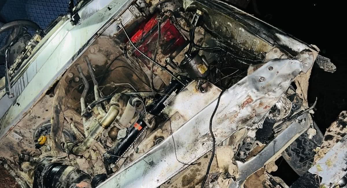 <span class='c1'>सल्यानमा जन्ती बोकेको गाडी दुर्घटना :</span> <span class='c2'>४ जनाको मृत्यु, ७ गम्भीर घाइते</span>