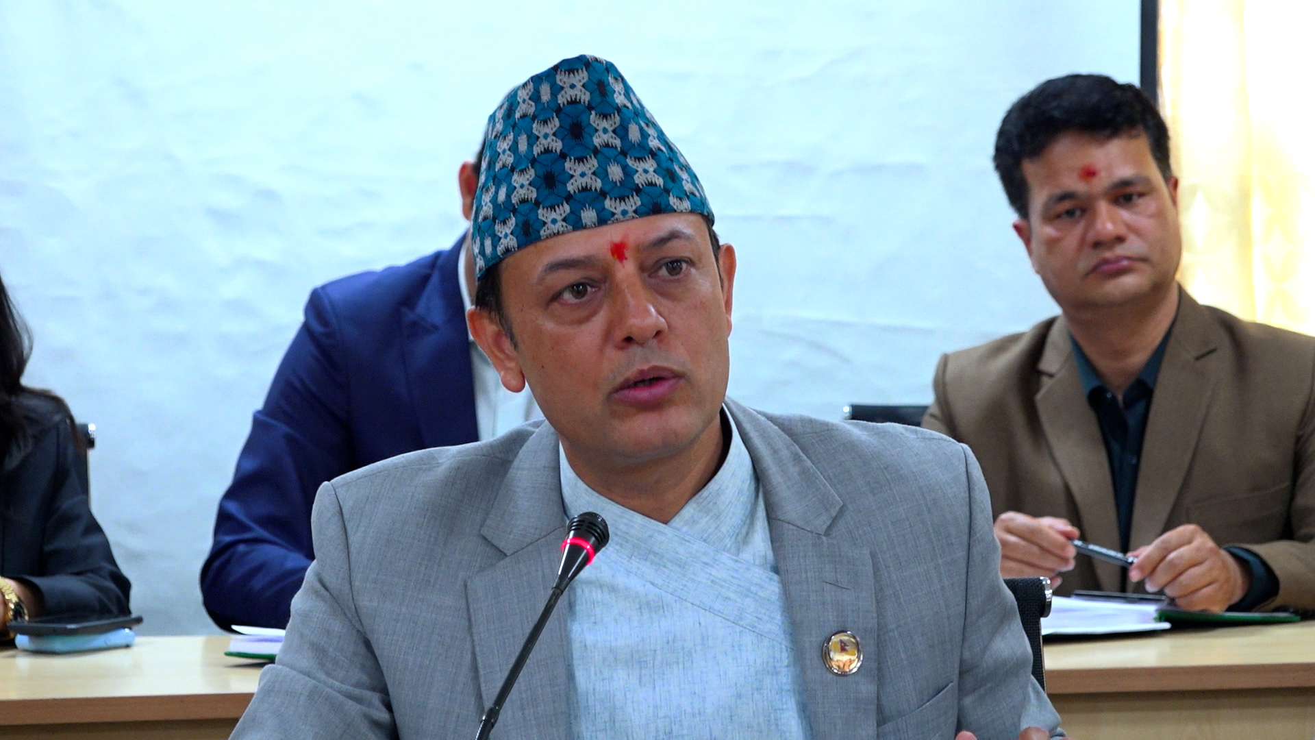 <span class='c1'>अस्थायी संसद् भवनका कारण भएका प्राविधिक तथा व्यवस्थापकीय</span> <span class='c2'>कठिनाइहरू क्रमशः समाधान गरिनेछन् : सभामुख अर्याल</span>