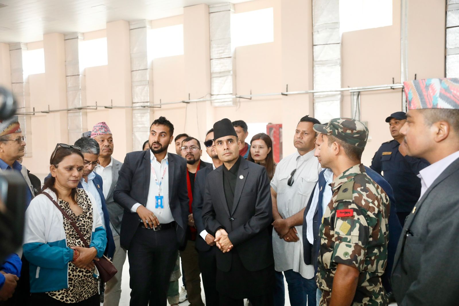 <span class='c1'>सञ्चारमन्त्रीद्वारा सुरक्षण मुद्रण केन्द्रको निरीक्षण, २४</span> <span class='c2'>घण्टामै लाइसेन्स छाप्ने व्यवस्था हुने</span>