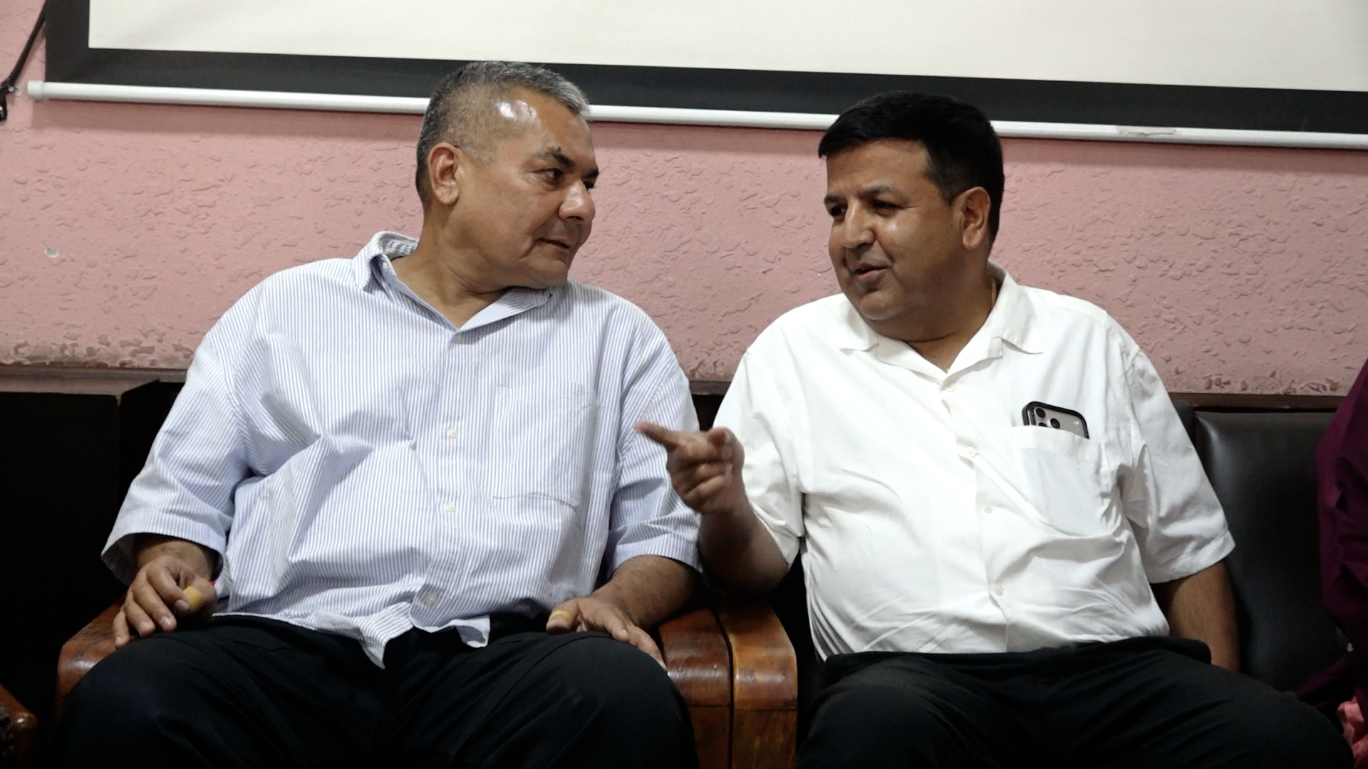 <span class='c1'>सरकारले स्वास्थ्य नीतिभित्र पर्ने महत्त्वपूर्ण विषयमा</span> <span class='c2'>तत्काल निर्णय लिनुपर्छ : सुनिल शर्मा</span>