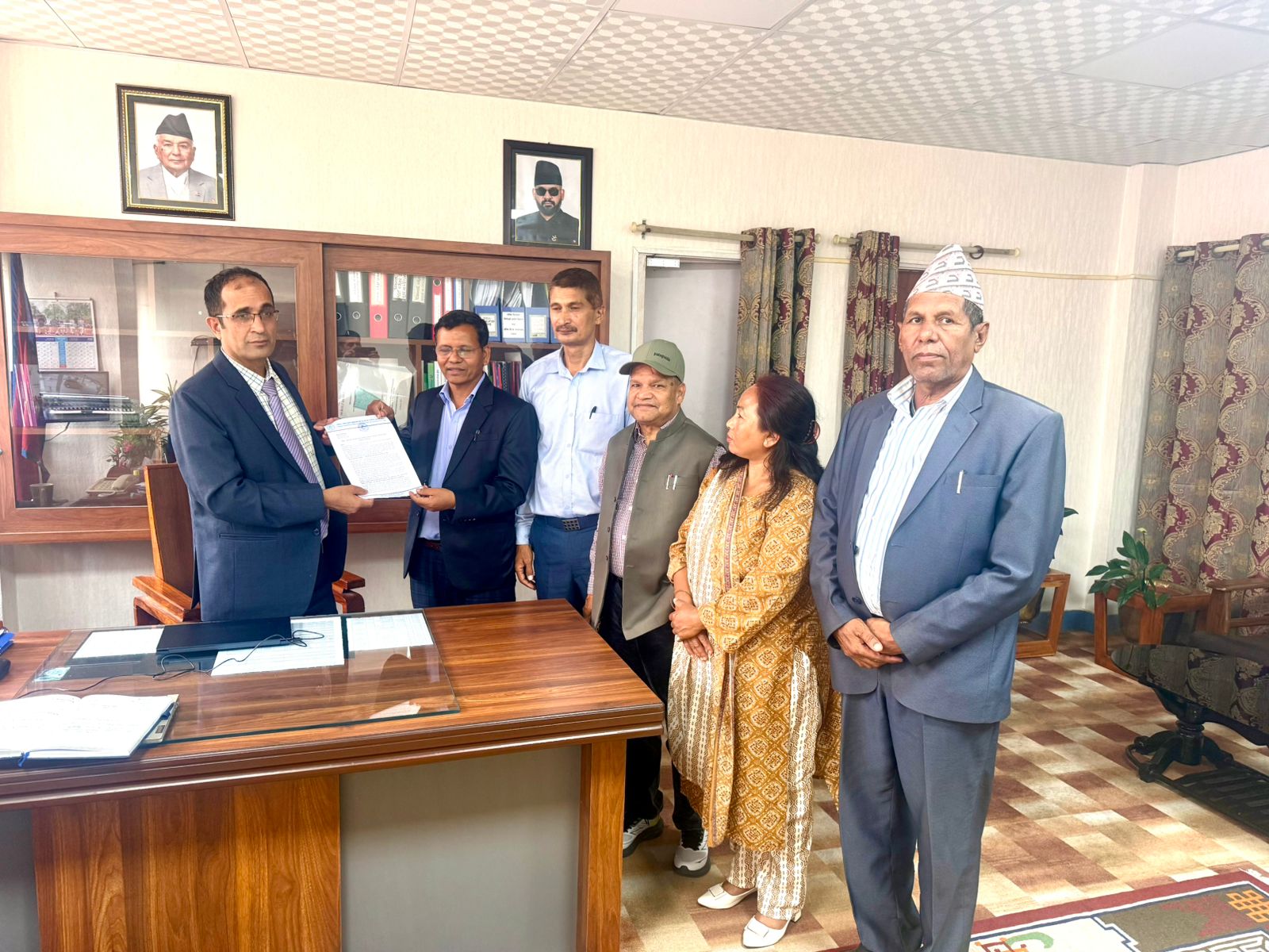 <span class='c1'>खानेपानी क्षेत्रमा कर, विद्युत महसुल र</span> <span class='c2'>ब्याजदर घटाउने विषयमा सरकार सकारात्मक</span>