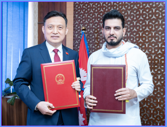 <span class='c1'>चक्रपथ विस्तारको दोस्रो</span> <span class='c2'>चरणको सम्झौता सम्पन्न</span>