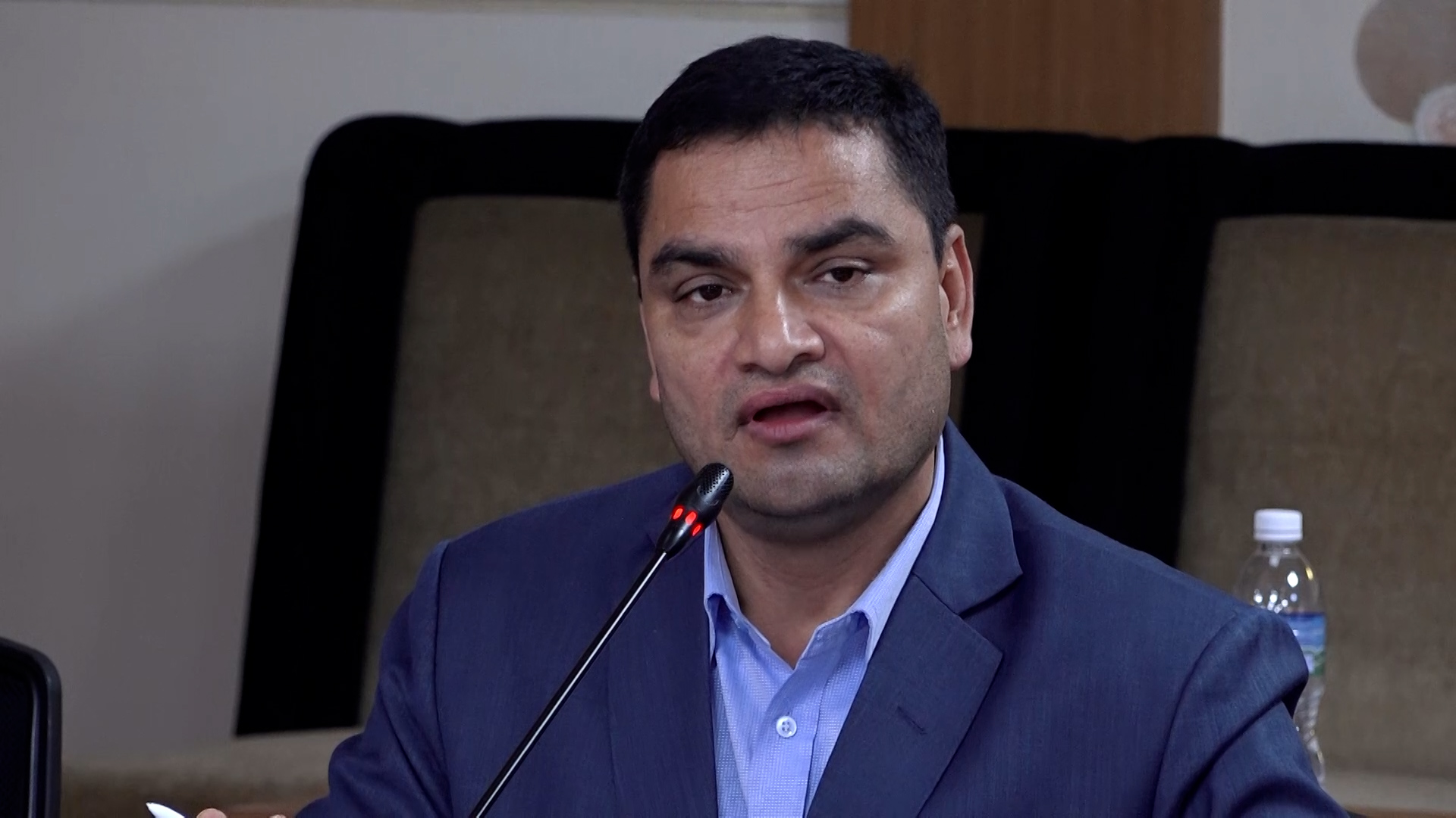 <span class='c1'>कांग्रेसको क्रियाशील सदस्यता खारेजी नभइ अद्यावधिक</span> <span class='c2'>गर्न लागेका हौं : महामन्त्री पौडेल</span>