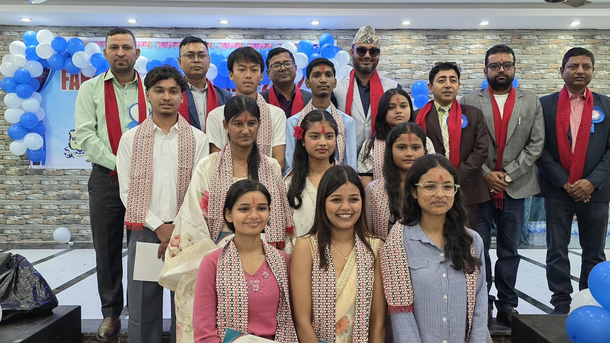 <span class='c1'>कान्तिपुर कलेजद्धारा कक्षा १२ का विद्यार्थीलाई</span> <span class='c2'>बिदाइ, उत्कृष्ट १८ विद्यार्थीलाई छात्रवृत्ति प्रदान</span>