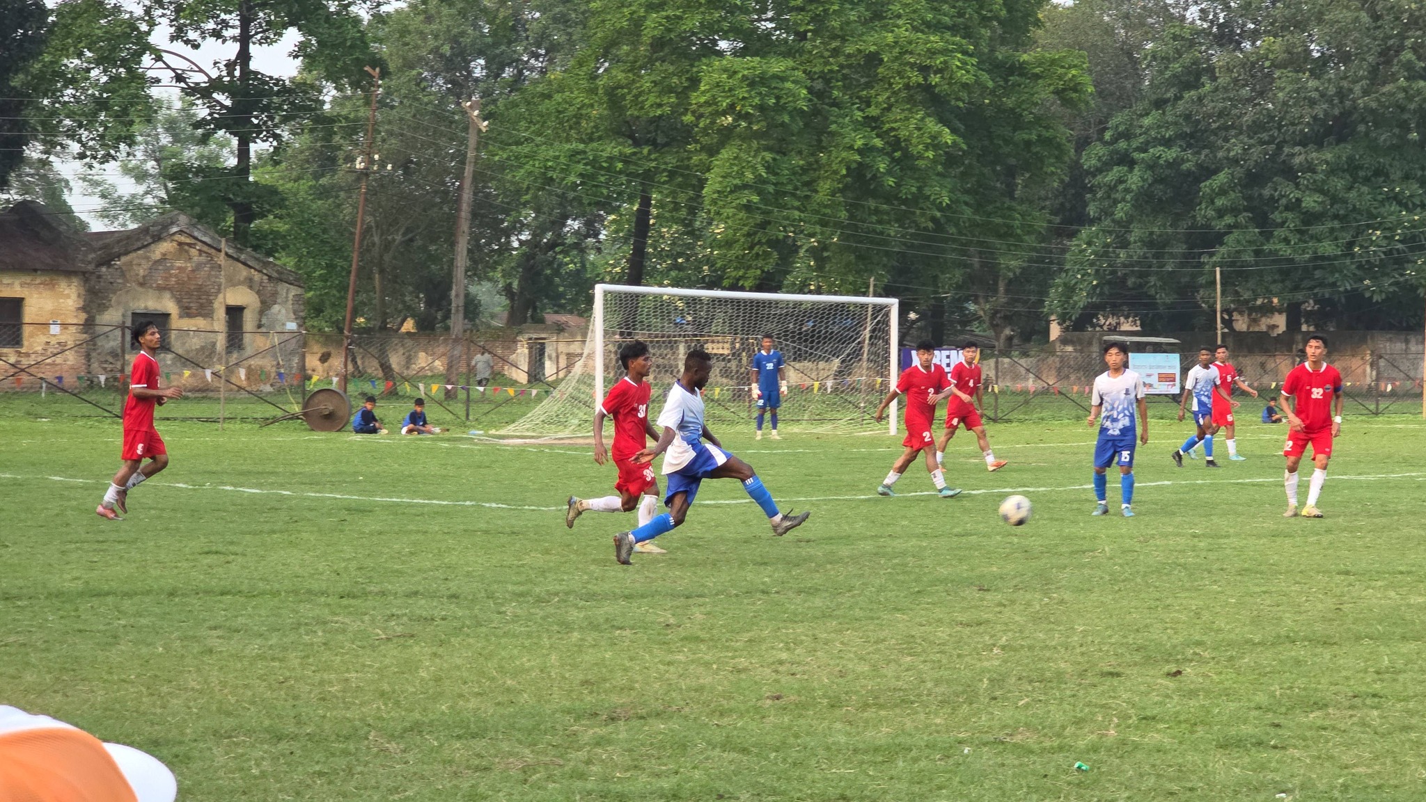<span class='c1'>मिल्श गोल्ड कप सुरु, सडन</span> <span class='c2'>डेथमा झापालाई हराउँदै उदयपुर सेमिफाइनलमा</span>