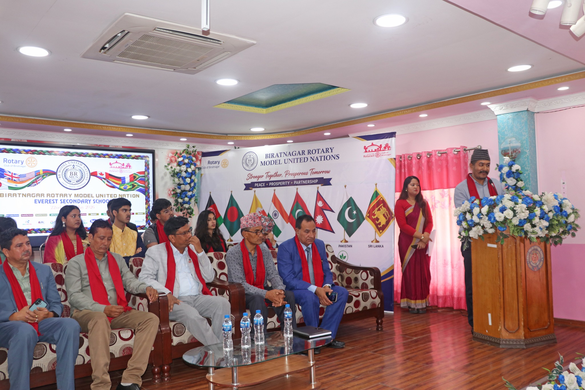 <span class='c1'>बिराटनगरमा BRMUN 2026 भव्य रूपमा सुरु,</span> <span class='c2'>युवा नेतृत्व र कूटनीतिमा जोड</span>