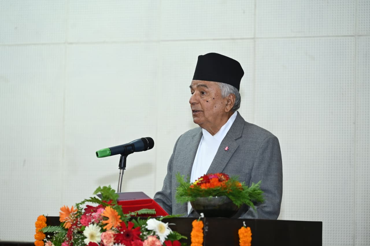 <span class='c1'>रामचन्द्र पौडेलद्वारा बकर इदको शुभकामना :</span> <span class='c2'>राष्ट्रिय एकता र सद्भावमा जोड</span>