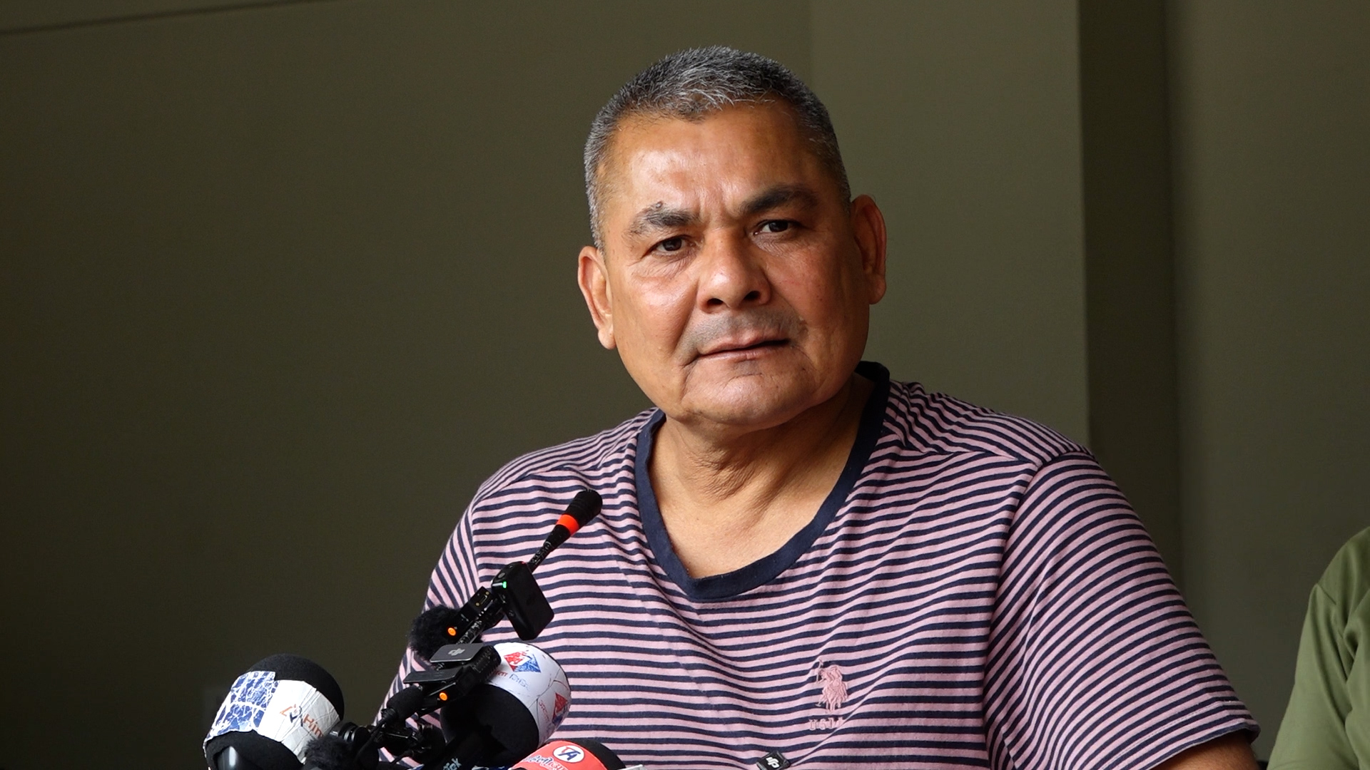 <span class='c1'>बजेट गरिबका लागि होइन, निजी क्षेत्र</span> <span class='c2'>सिध्याउनका लागि आयो : दुर्गा प्रसाईं</span>