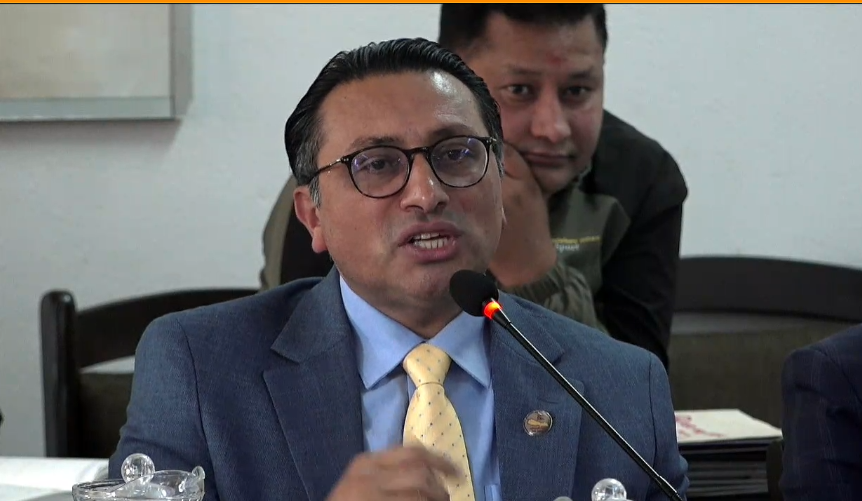 <span class='c1'>पुँजी बजारमा १५–१६ अर्ब रुपैयाँको</span> <span class='c2'>दुरुपयोग भएको अर्थमन्त्री डा.वाग्लेको आरोप</span>