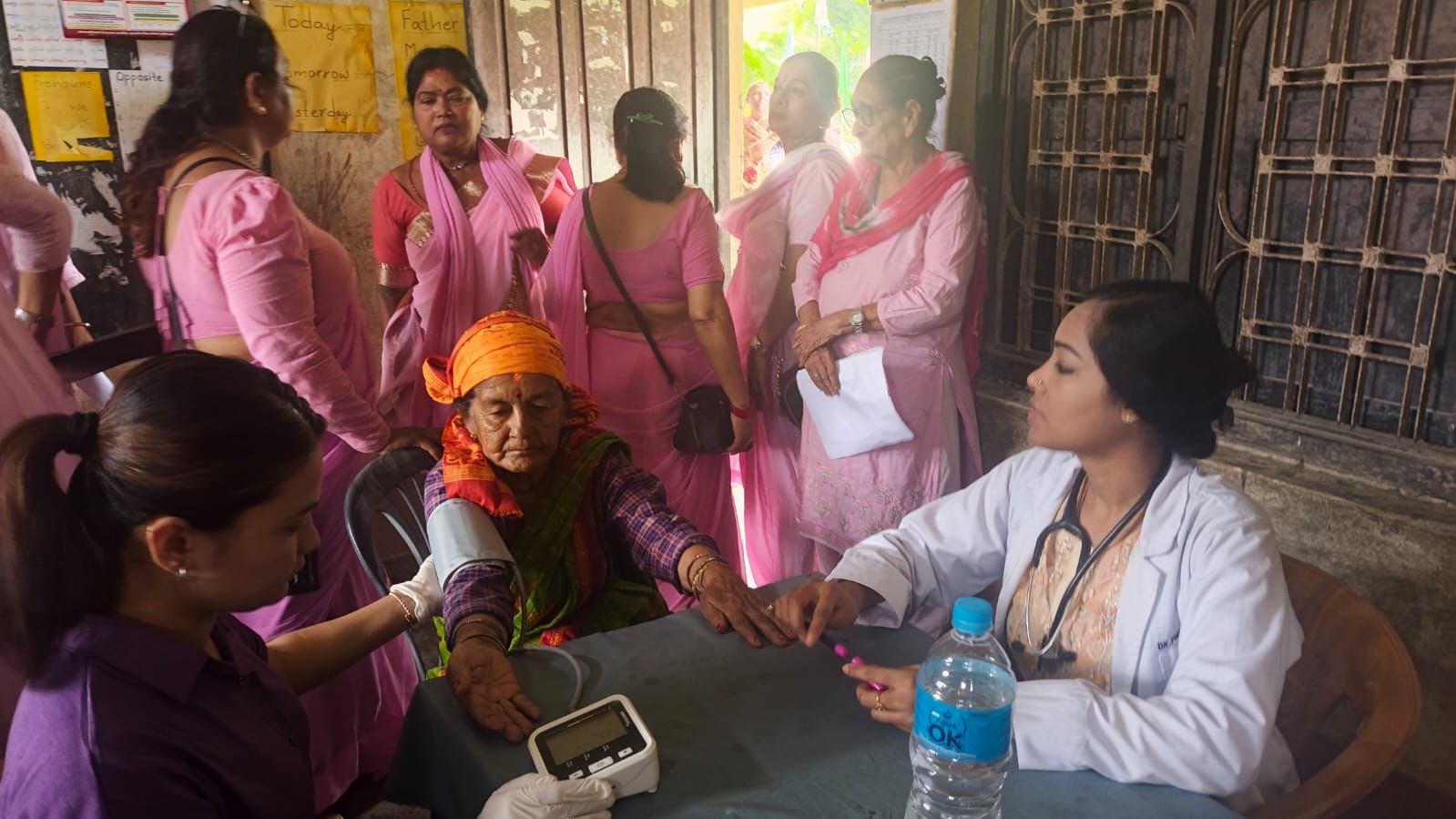 <span class='c1'>नोबेल मेडिकलको सहयोगमा रंगेलीमा</span> <span class='c2'>स्त्रीरोग स्वास्थ्य शिविर</span>