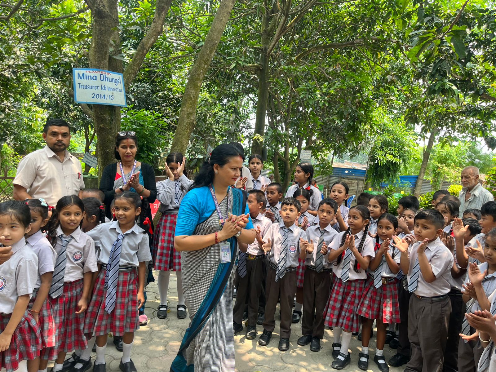 <span class='c1'>लर्ड बुद्ध निकेतन स्कुलद्वारा वृद्धाश्रममा</span> <span class='c2'>फलफूल तथा खाद्यान्न वितरण</span>