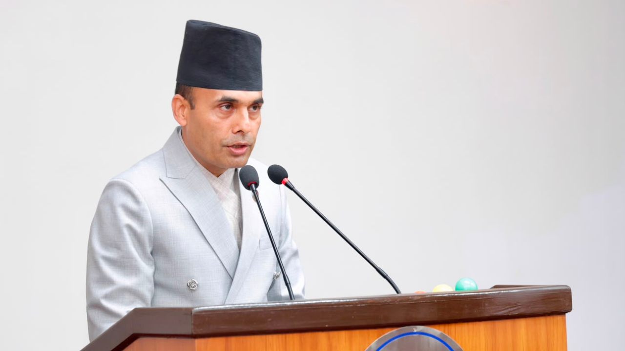 <span class='c1'>सुरक्षण मुद्रण केन्द्रलाई आत्मनिर्भर र प्रतिफलमुखी संस्थाका</span> <span class='c2'>रूपमा विकास गर्ने सरकारको योजना :सञ्चारमन्त्री तिमिल्सिना</span>