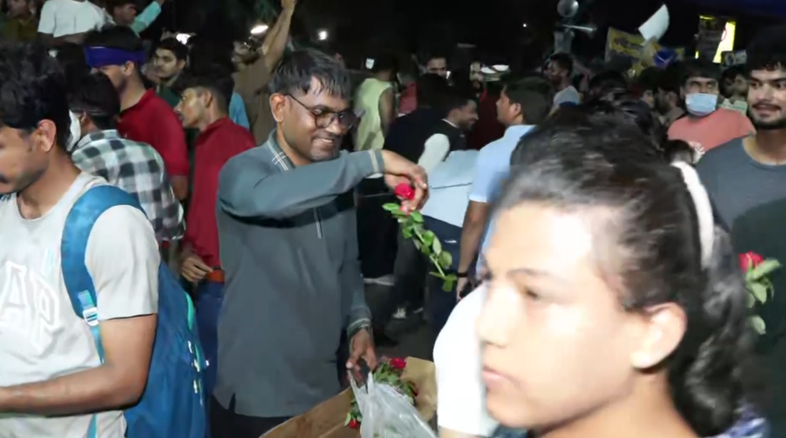 <span class='c1'>दिल्लीमा सीजेपीको प्रदर्शन स्थगित,</span> <span class='c2'>जन्तर–मन्तरबाट आन्दोलन फिर्ता</span>