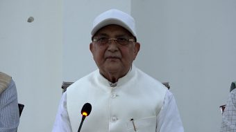 <span class='c1'>ओलीको टिप्पणी-‘१०० दिनको सरकार उम्लिएको</span> <span class='c2'>दूधजस्तो छ, होस-हवासमा छैन’</span>