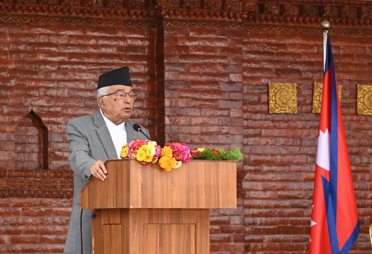 <span class='c1'>इतिहासको असल पक्षको अनुसरण गर्न सके मात्र</span> <span class='c2'>वर्तमानलाई न्याय गर्न सकिन्छ : राष्ट्रपति पौडेल</span>