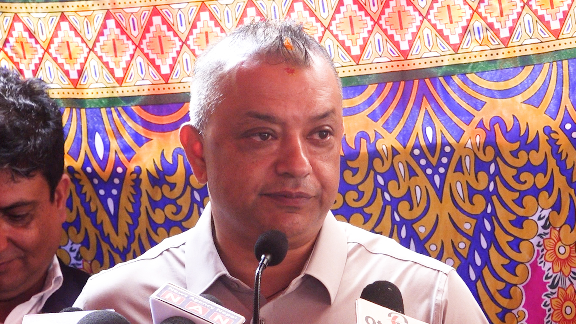 <span class='c1'>कांग्रेसमा युवा प्रतिनिधित्व बढाउँदैछौँ</span> <span class='c2'>: गगन थापा</span>