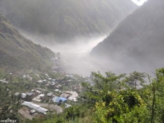 <span class='c1'>रसुवामा बाढीपछि धादिङ प्रशासनद्वारा त्रिशूली</span> <span class='c2'>किनारमा सतर्कता अपनाउन आग्रह</span>