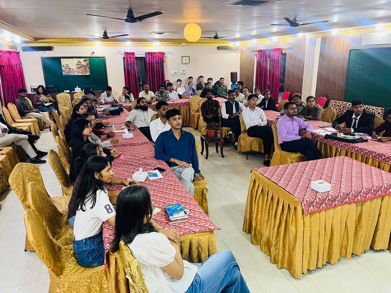 <span class='c1'>कानुनका विद्यार्थीलाई समुदायसँग जोड्दै ‘क्लिनिकल</span> <span class='c2'>कम्युनिटी कानुनी शिक्षा’ प्रशिक्षण सम्पन्न</span>