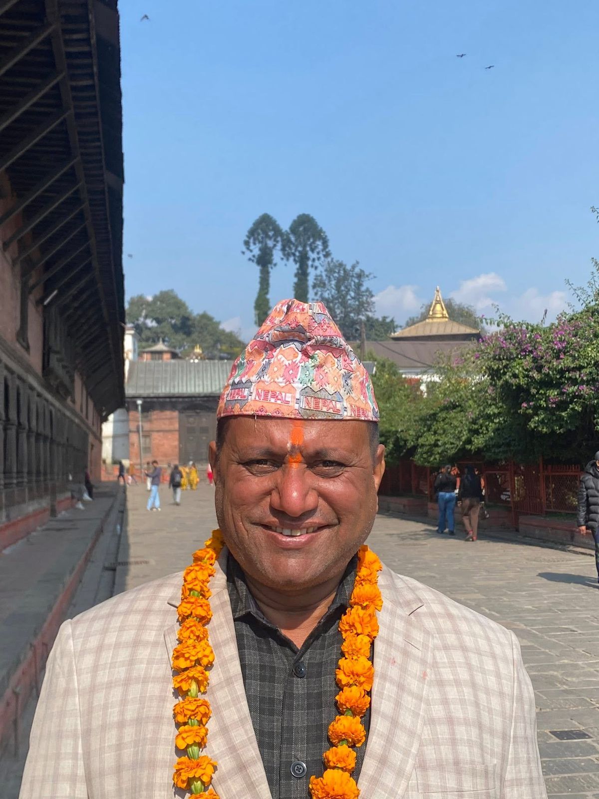 <span class='c1'>कोशी प्रदेशसभा सदस्य भीम पराजुलीद्वारा विपद्का</span> <span class='c2'>बेला एक महिनाको पारिश्रमिक सहयोग</span>