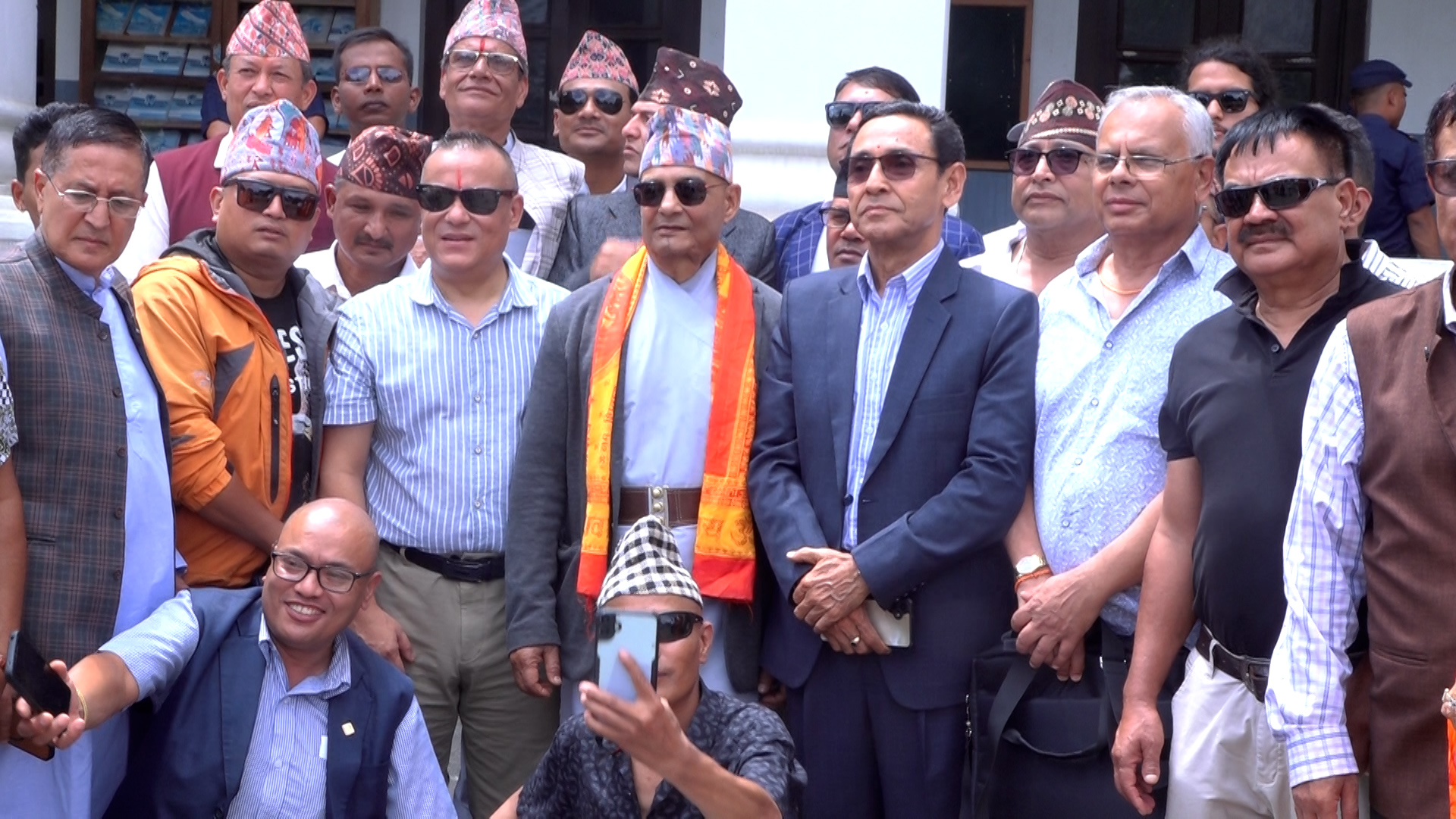 <span class='c1'>धवलशम्शेरले दर्ता गरे ‘जय नेपाल</span> <span class='c2'>पार्टी’, दुर्गा प्रसाईंलाई सहकार्यको निम्तो</span>