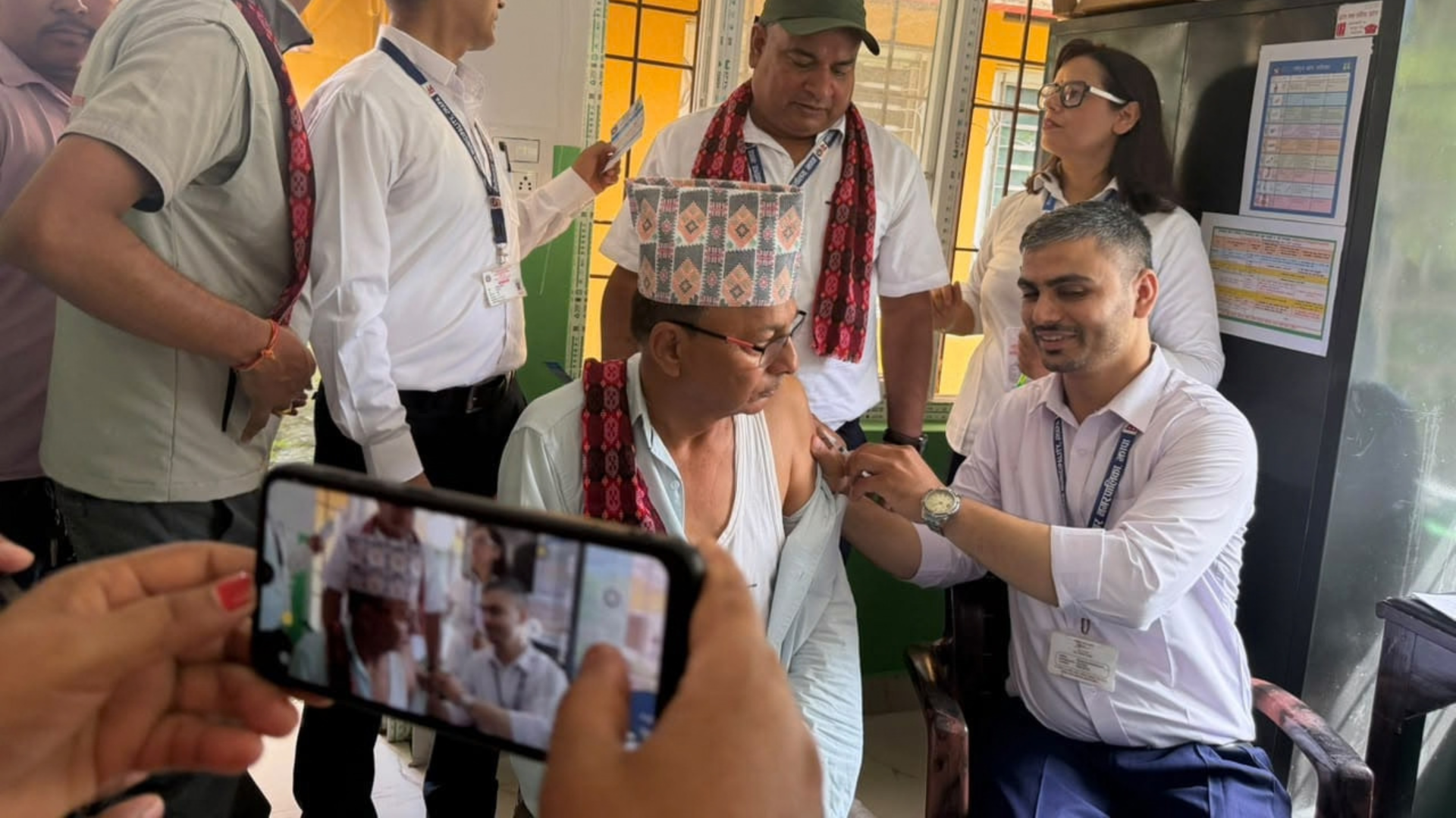 <span class='c1'>झापामा आजदेखि जापानिज इन्सेफलाइटिसविरुद्ध</span> <span class='c2'>विशेष खोप अभियान</span>