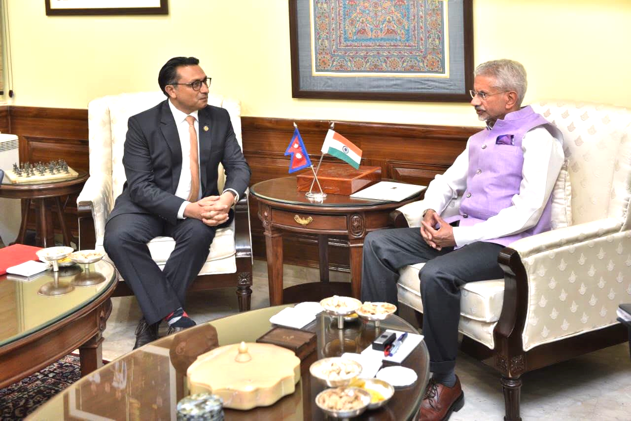 <span class='c1'>अर्थमन्त्री डा.वाग्लेको दिल्ली भ्रमण : नेपालले विस्तृत प्रस्ताव</span> <span class='c2'>राखेपछि मात्रै सहयोग घोषणा गर्ने भारतीय संकेत</span>