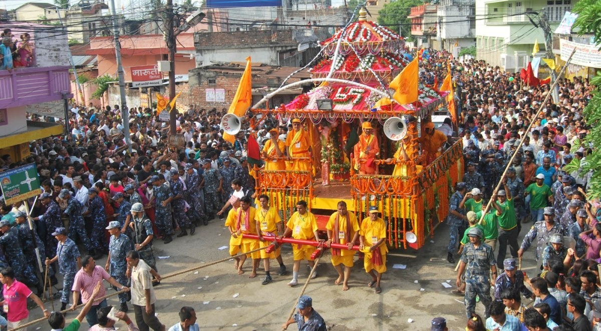 <span class='c1'>कोशीका विभिन्न सहरमा आज रथयात्रा, विराटनगरमा</span> <span class='c2'>मात्रै पाँच लाख भक्तजन आउने अनुमान</span>