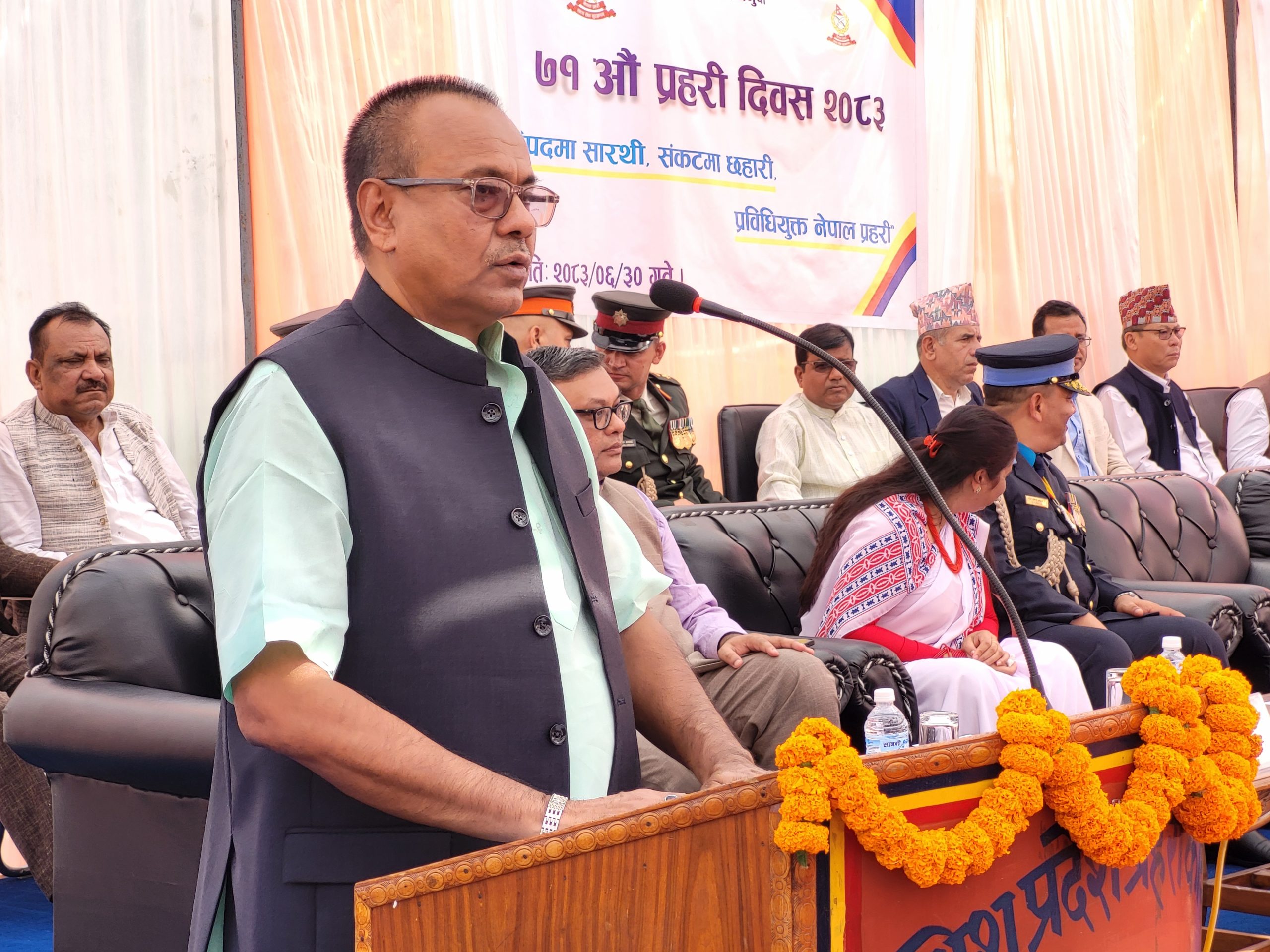 <span class='c1'>तिहारपछि केन्द्र सरकारसँग प्रहरी समायोजनबारे</span> <span class='c2'>वार्ता गर्छौ : मुख्यमन्त्री यादव</span>
