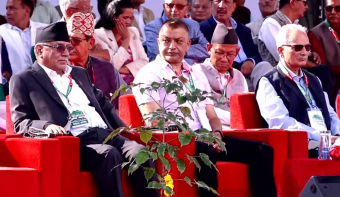 <span class='c1'>कांग्रेस सभापति गगन थापाको राजनीतिक प्रतिवेदन :</span> <span class='c2'>सरकारलाई खबरदारीदेखि कांग्रेस पुनर्संरचनासम्म २९ प्रस्ताव</span>